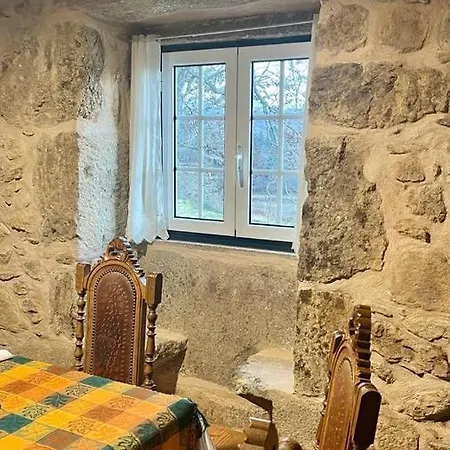 Quinta Do Cambeiro * Βιάνα ντο Καστέλο